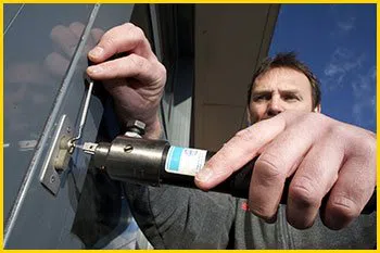 Metro Locksmith Services St Cloud, FL 407-964-3420 Metro Locksmith Services St Cloud, FL 407-964-3420 - 10-lock-smiths