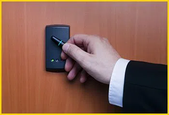 Metro Locksmith Services St Cloud, FL 407-964-3420 - 8-commercial-locksmith-store
